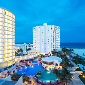 Resort Krystal Grand, Cancún