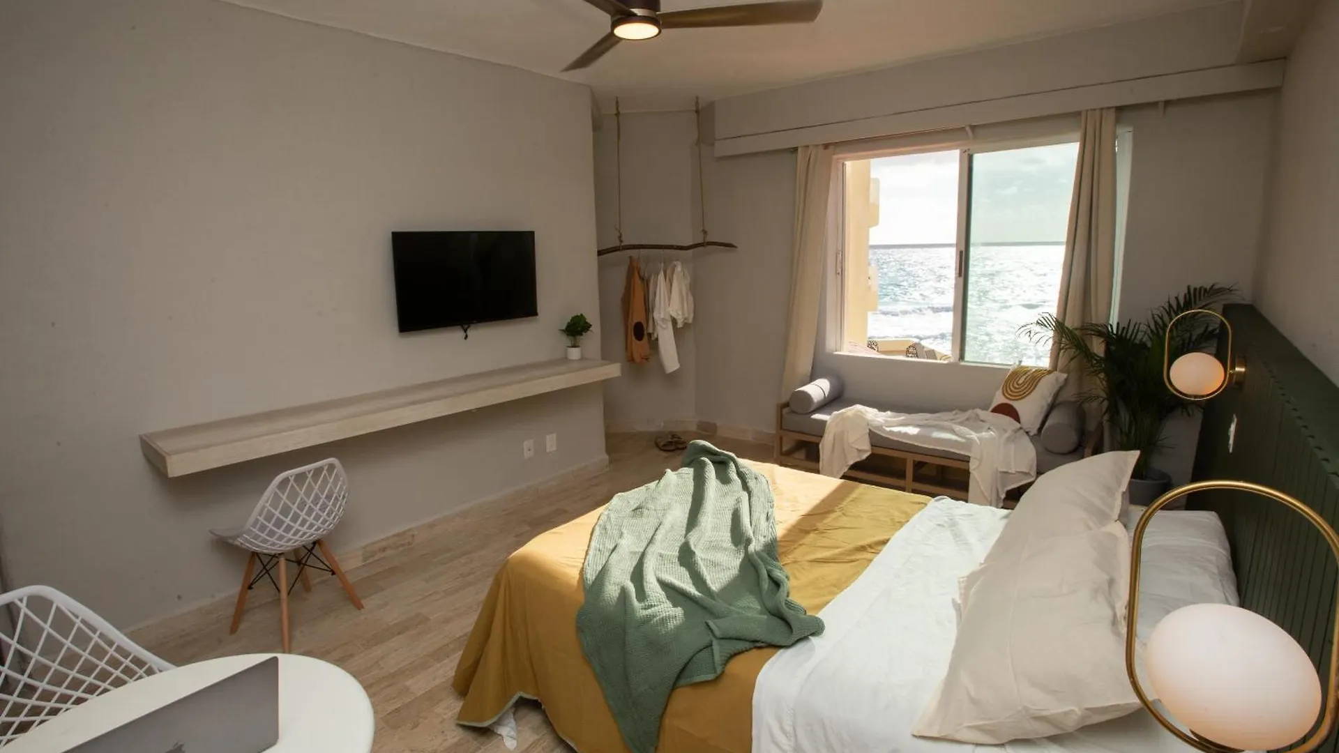 Sereniacancun / Beachfront Apartment / Hotel Zone. 0*, Cancun Mexico